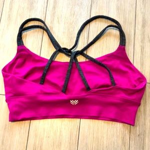 Forever21 strappy sports bra